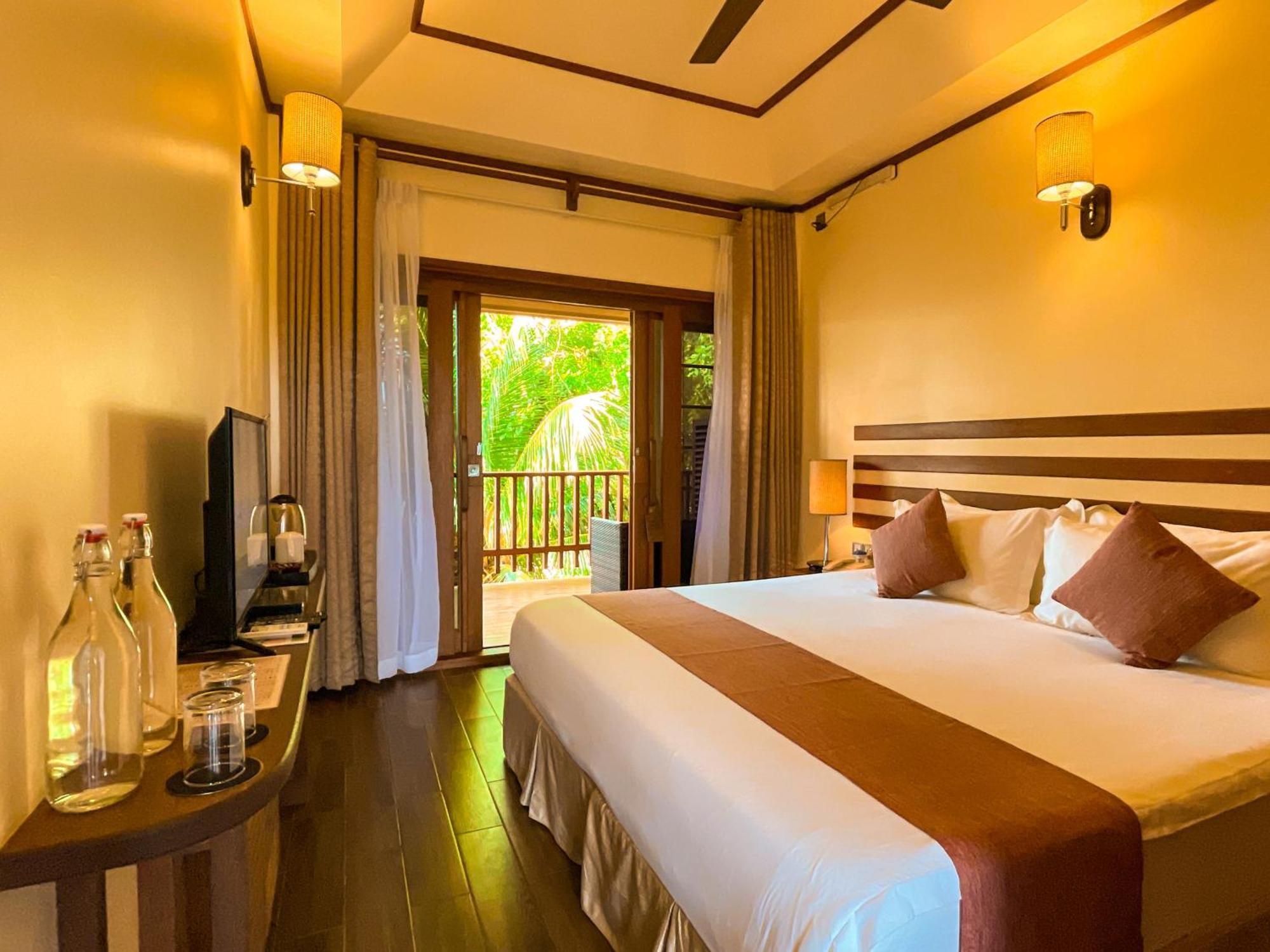 Araamu Hotels Maldives At Dhiffushi Oda fotoğraf