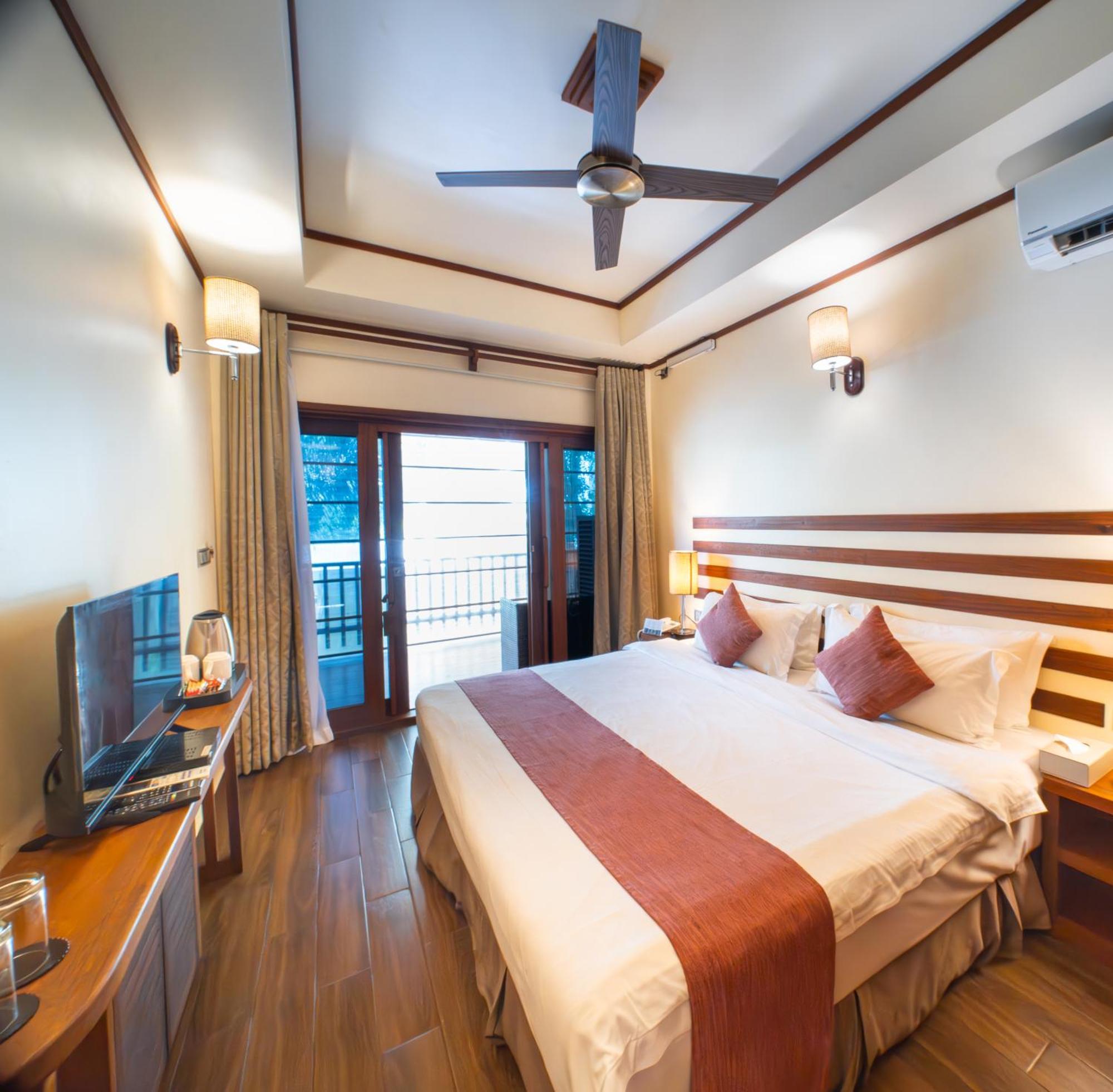 Araamu Hotels Maldives At Dhiffushi Dış mekan fotoğraf