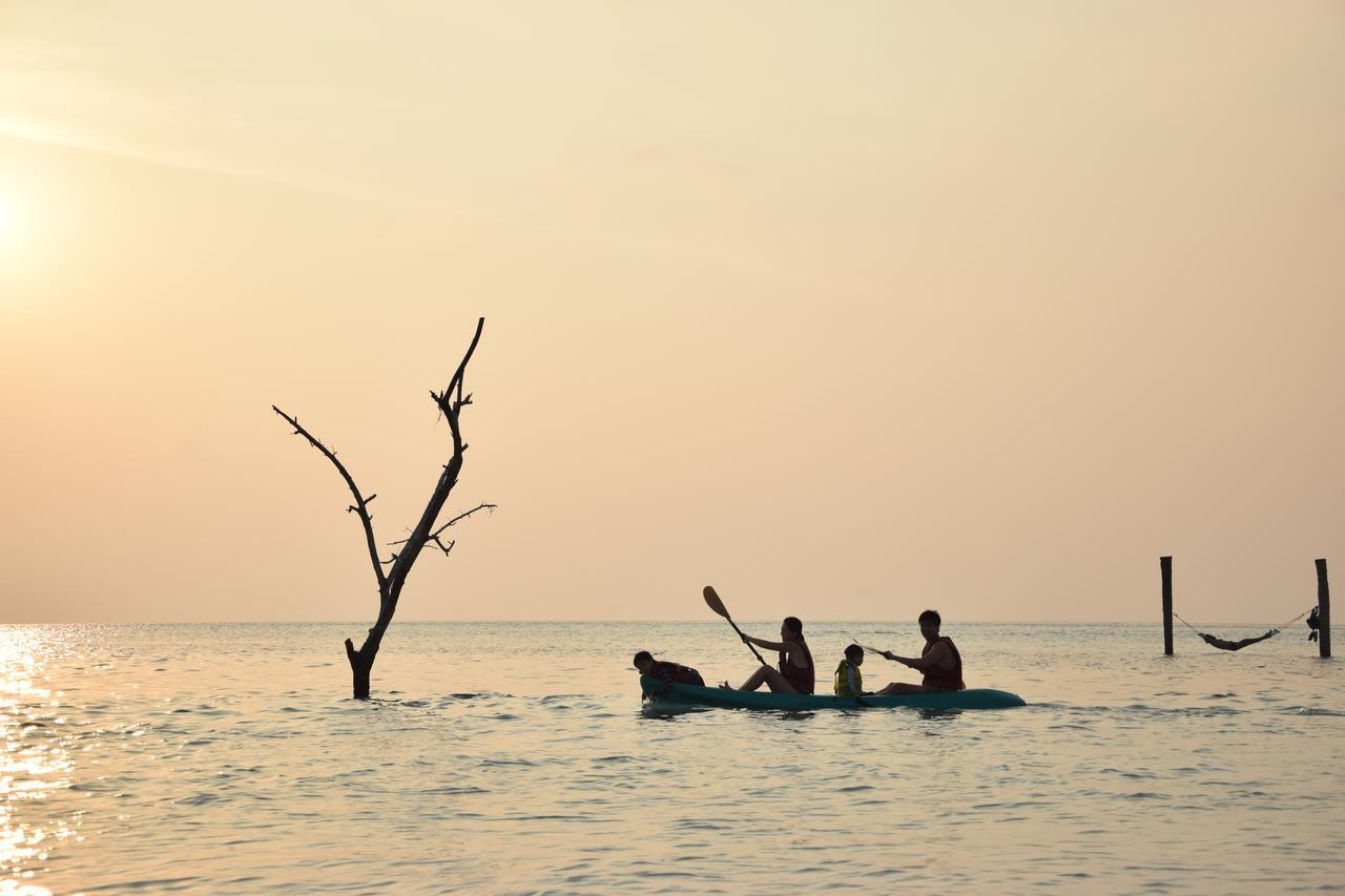 Araamu Hotels Maldives At Dhiffushi Dış mekan fotoğraf